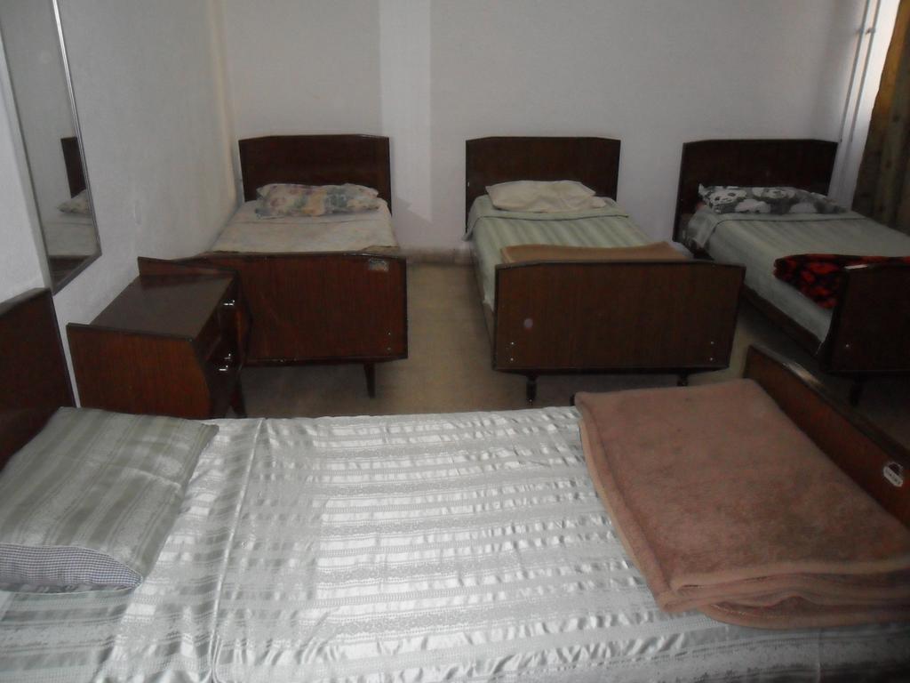 Sun Rise Hotel & Hostel & Tours Амман Номер фото