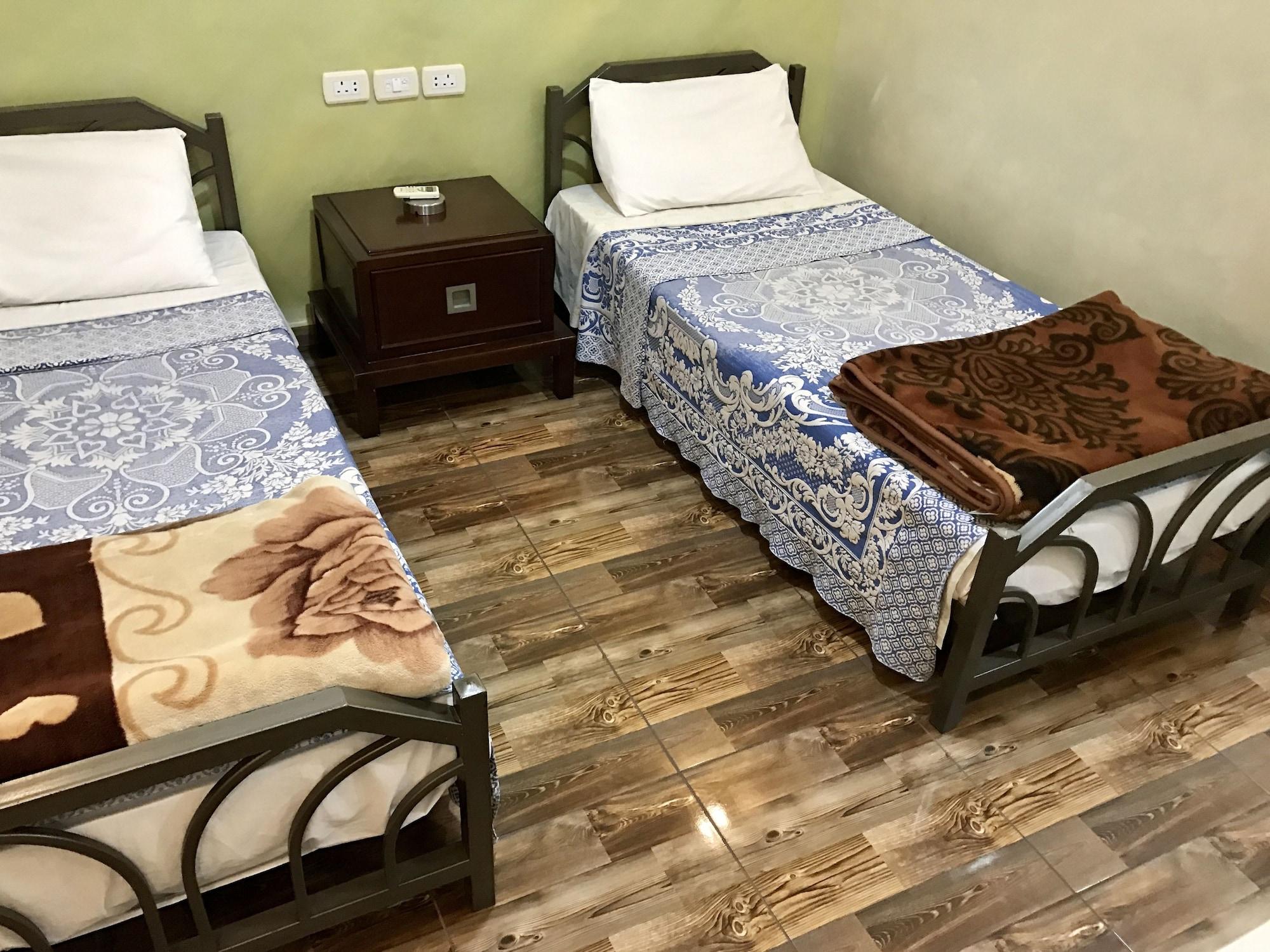 Sun Rise Hotel & Hostel & Tours Амман Экстерьер фото