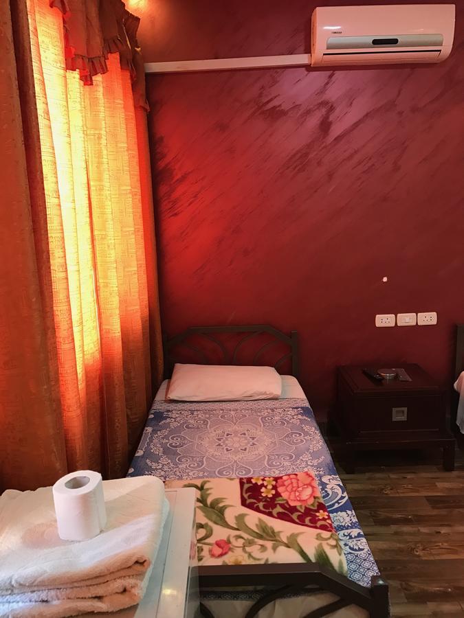 Sun Rise Hotel & Hostel & Tours Амман Экстерьер фото