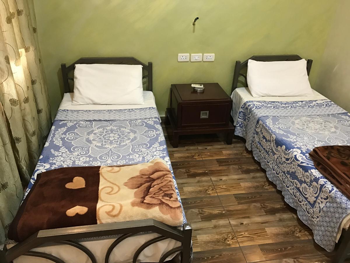 Sun Rise Hotel & Hostel & Tours Амман Экстерьер фото